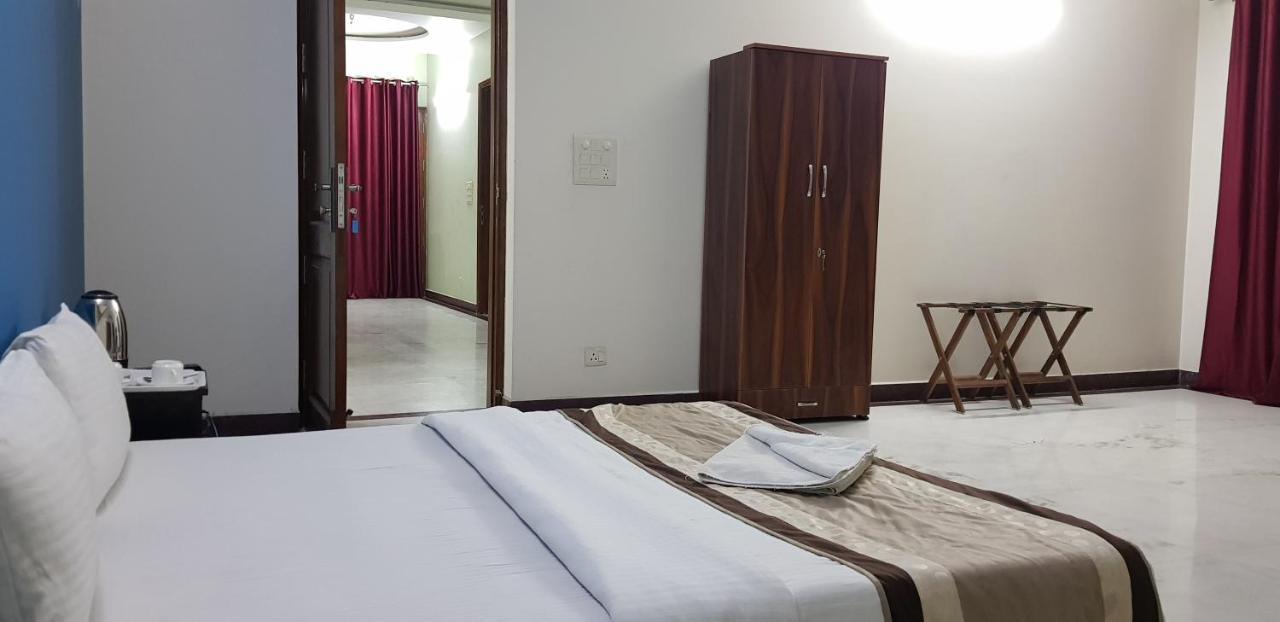 Angel Nri B&B Grander Noida Exterior foto