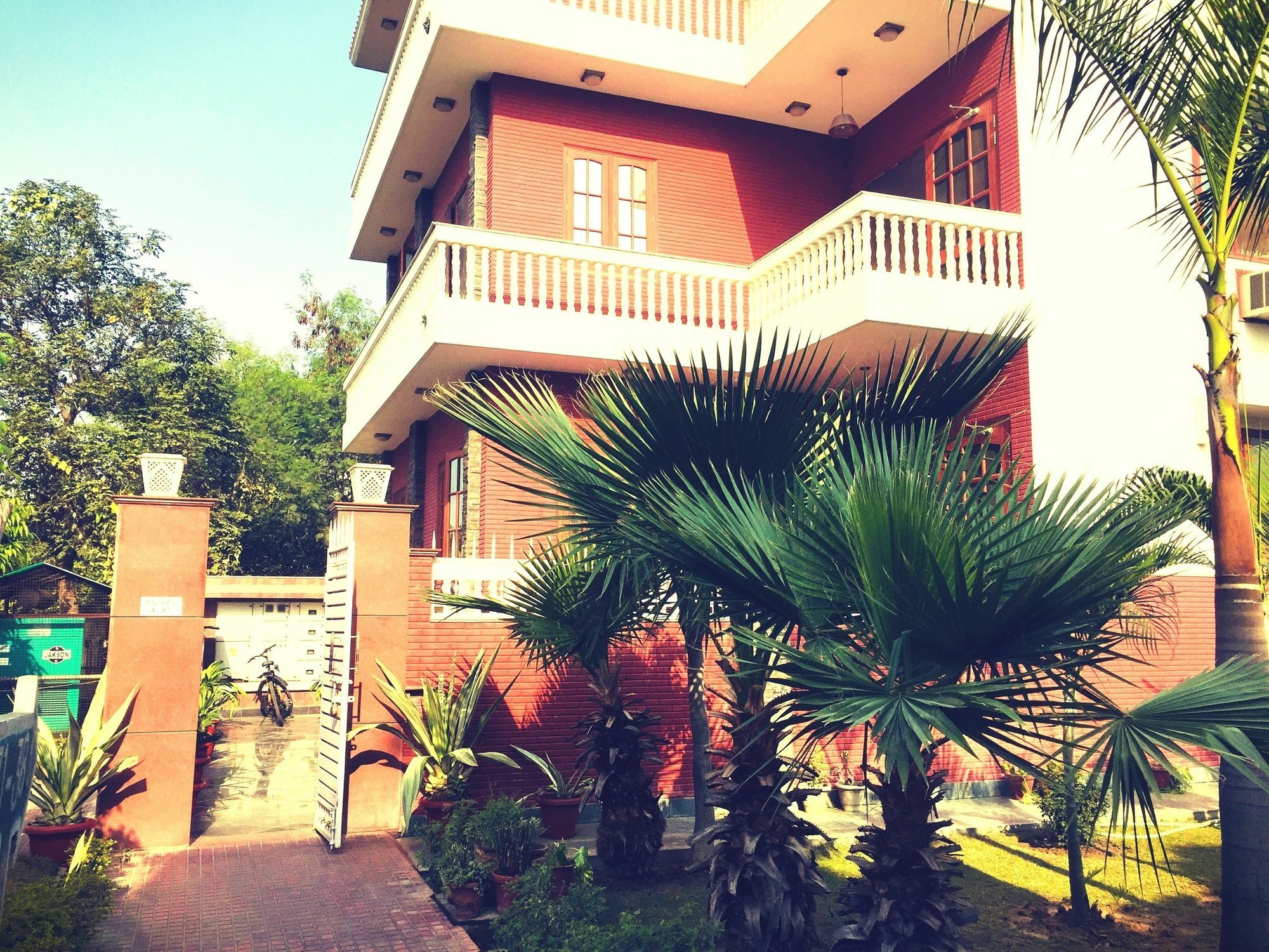 Angel Nri B&B Grander Noida Exterior foto