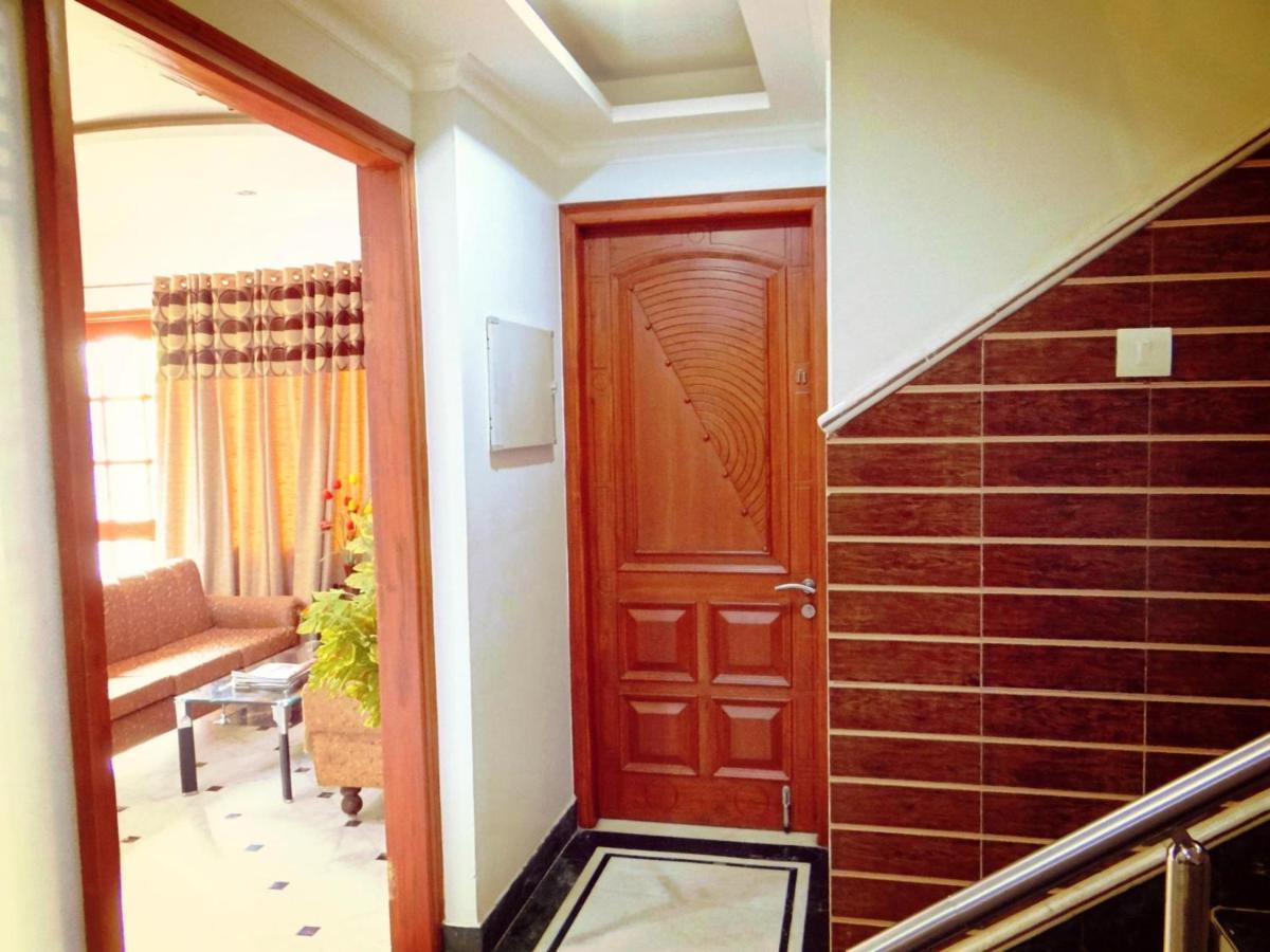 Angel Nri B&B Grander Noida Exterior foto